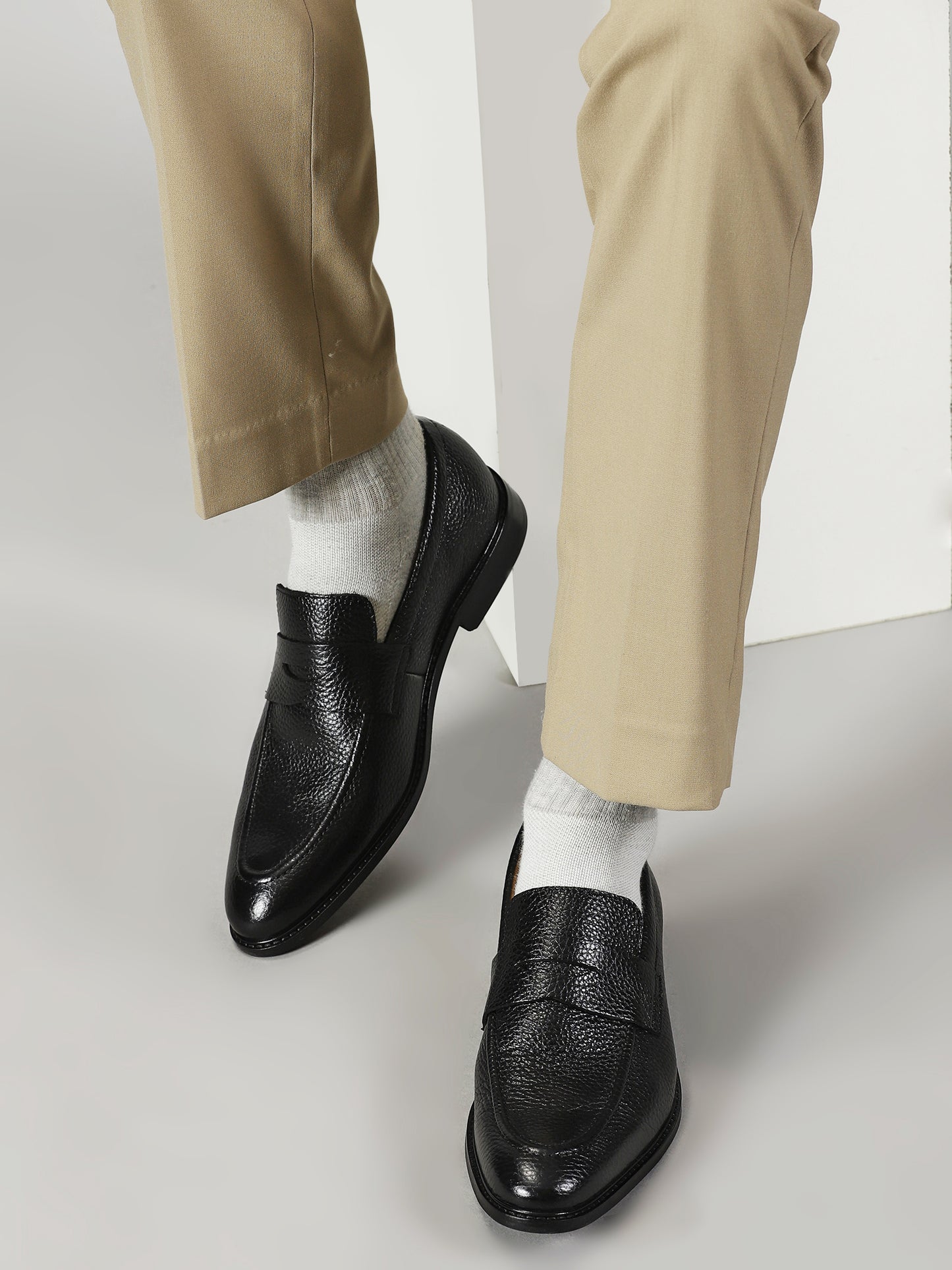 99Crafts Premium Quality European Full-Grain Milled Leather Handmade Moccasin With Penicut Saddle For Men